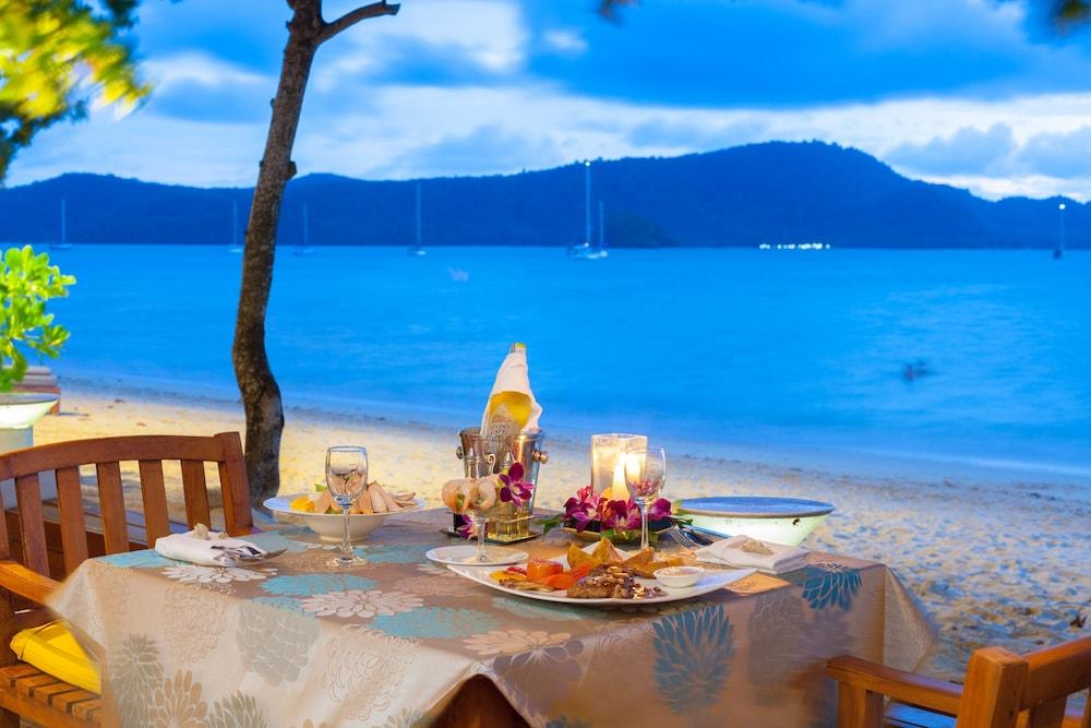 By The Sea Hotell Panwa Beach Exteriör bild