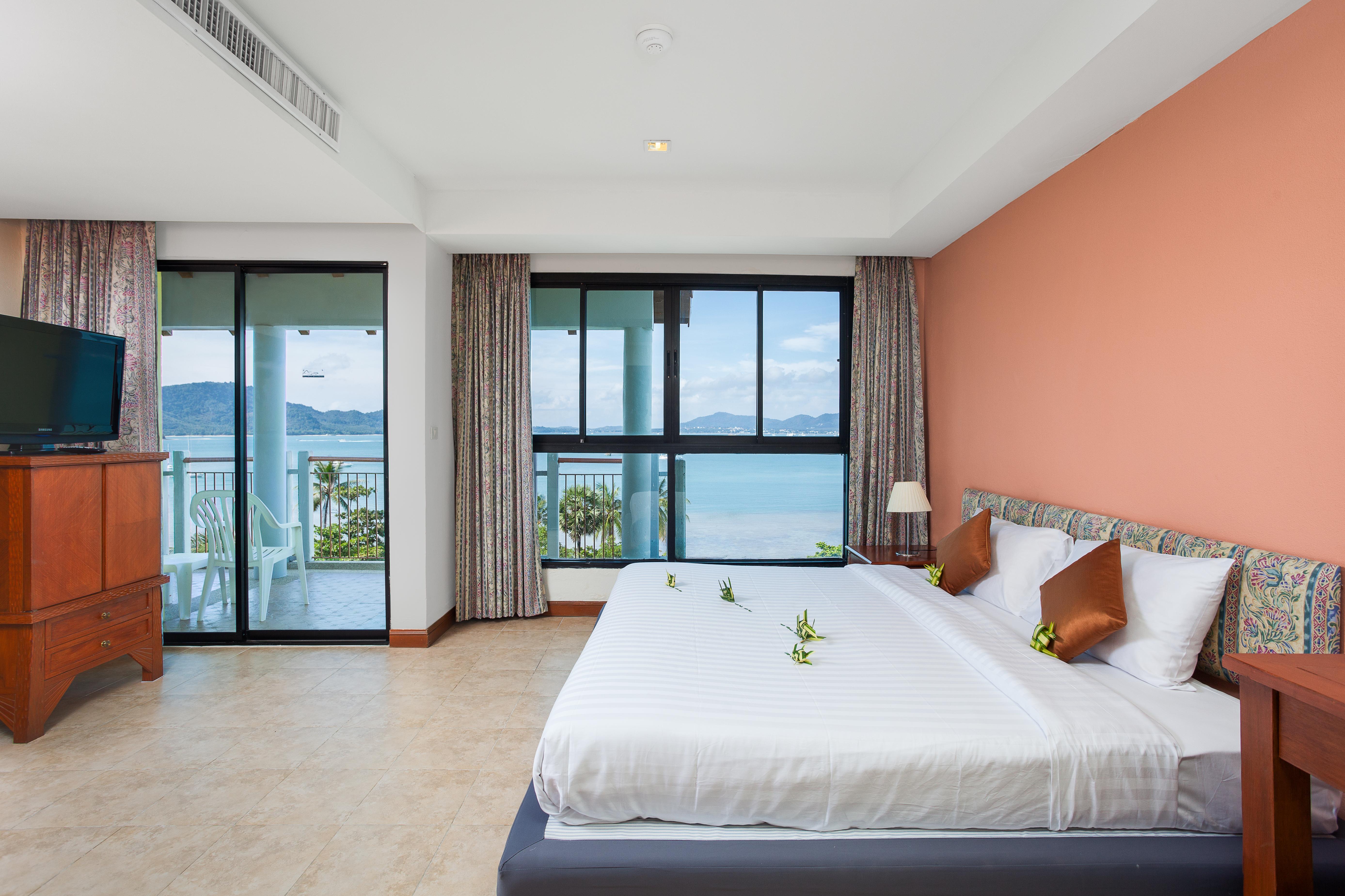 By The Sea Hotell Panwa Beach Exteriör bild